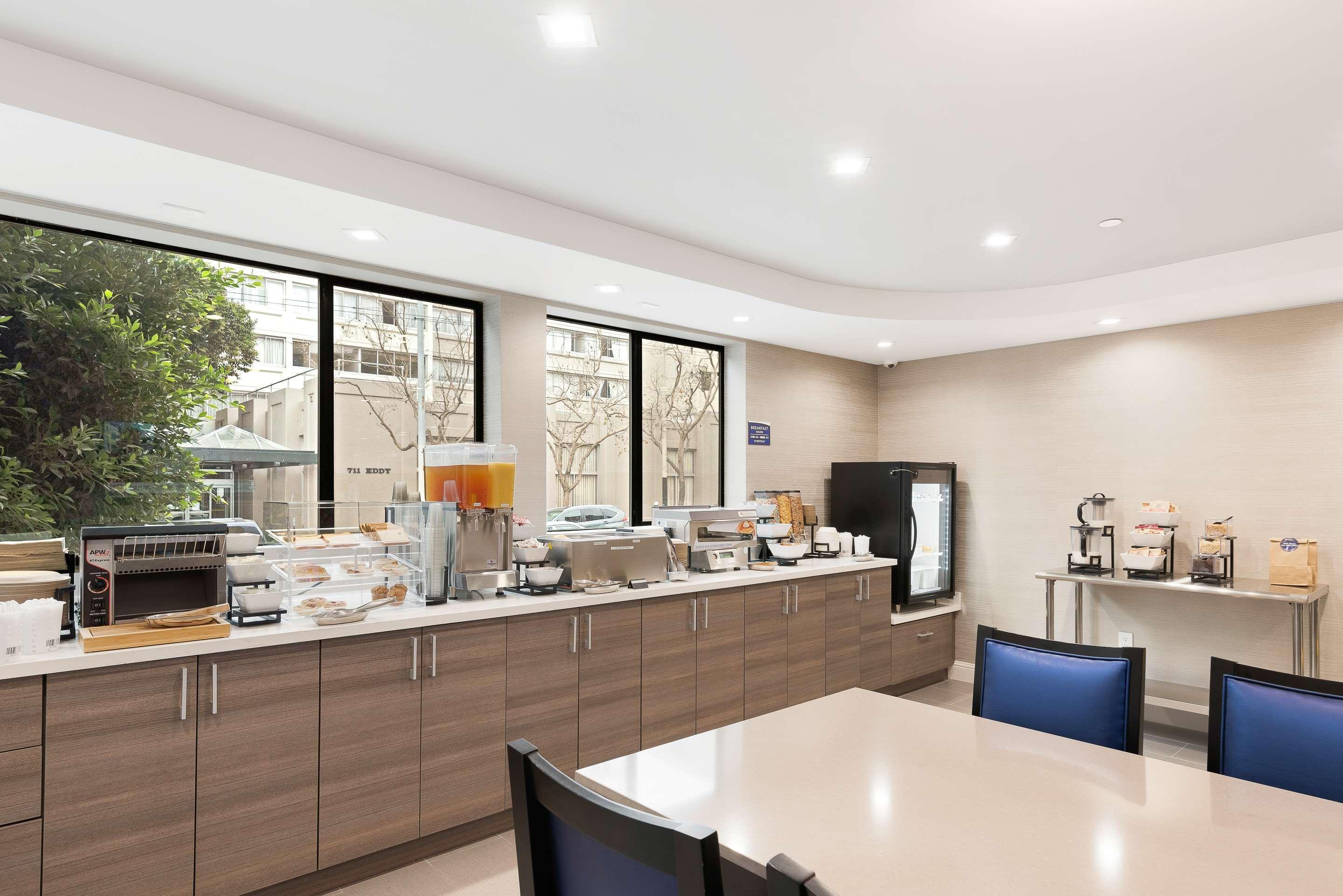 Hotel Western &