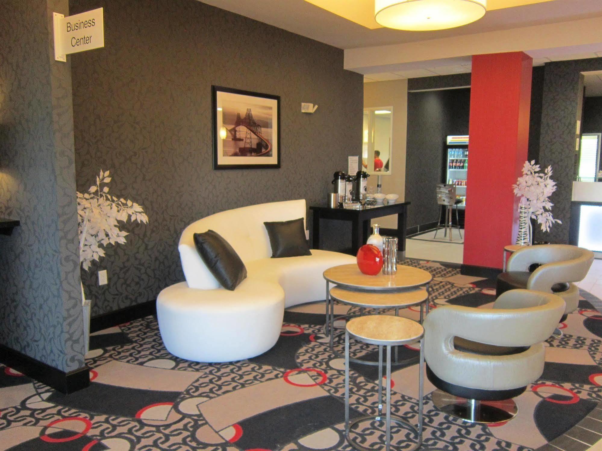 Western & Hotel